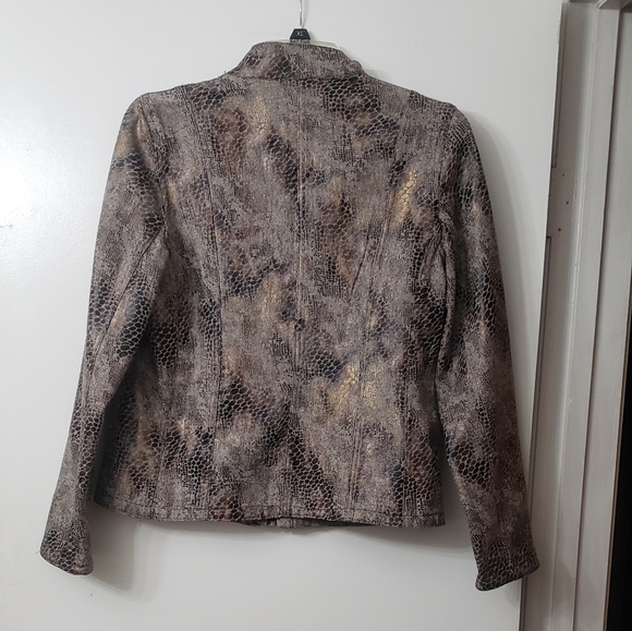 Notations Alligator Print Blazer Size PM - Picture 2 of 8